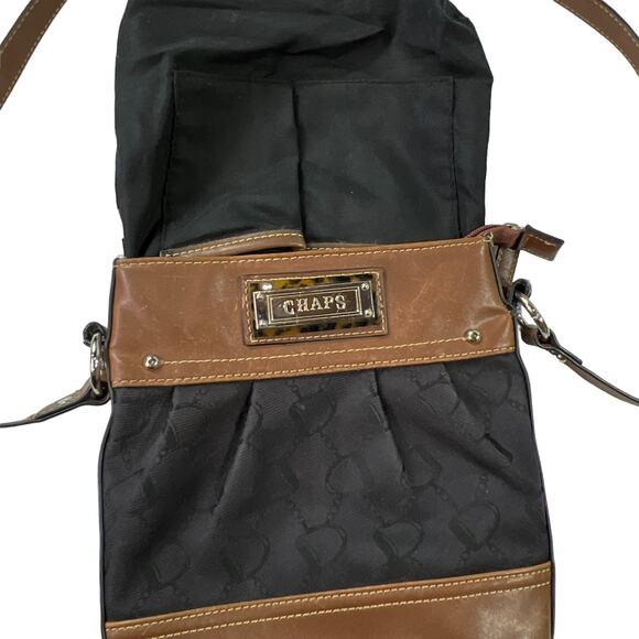 Chaps Small Crossbody Bag Adjustable Buckle Strap 3 Compartments Brown Black - Picture 5 of 11